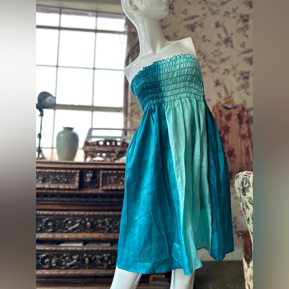 Pull up Dress and skirt in one. Pool easy wear Bikini cover turquoise color mix